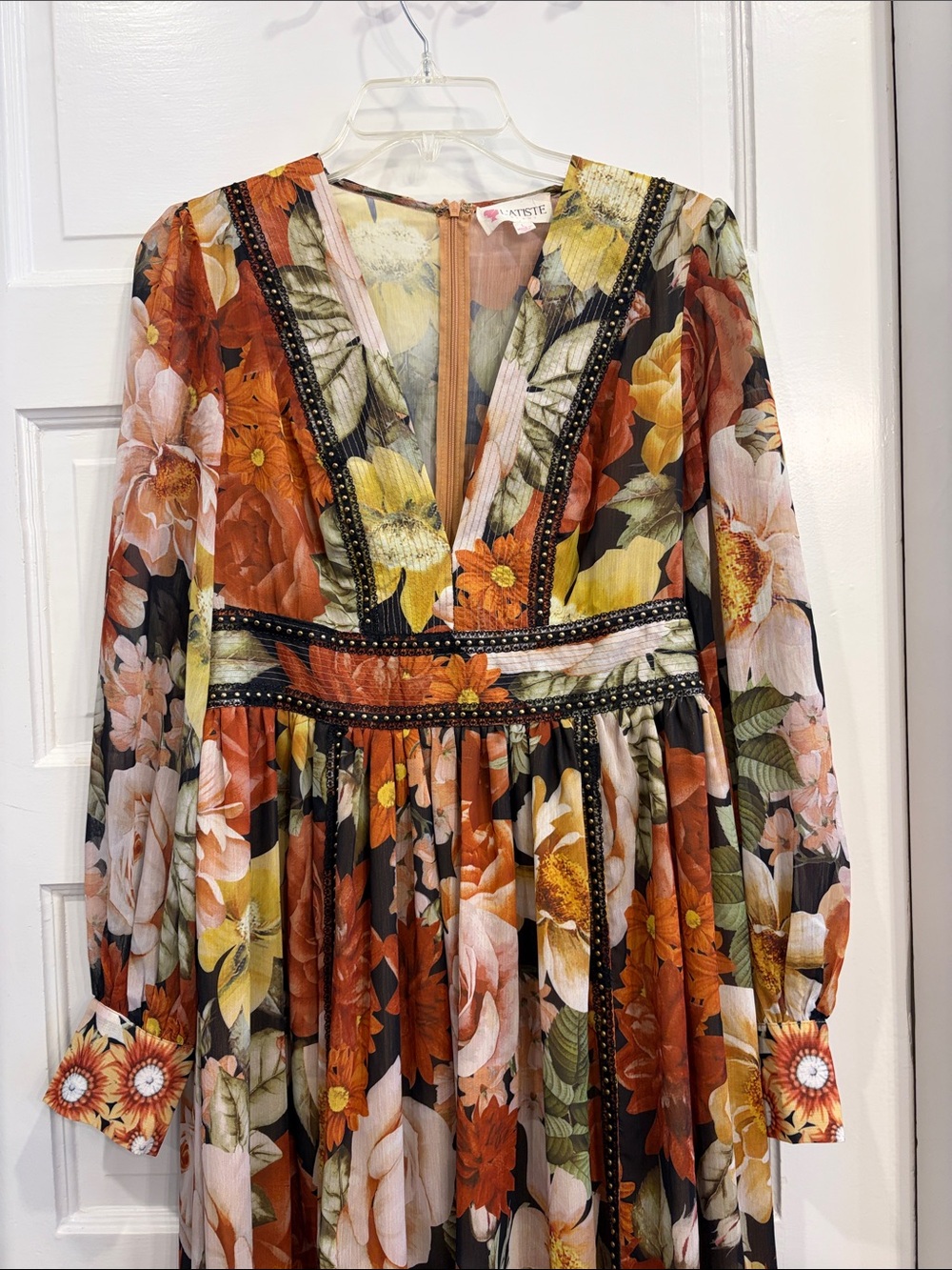 L’Atiste - Floral Long Sleeve V-Neck Maxi Dress - Multi-Color - Picture 3 of 3